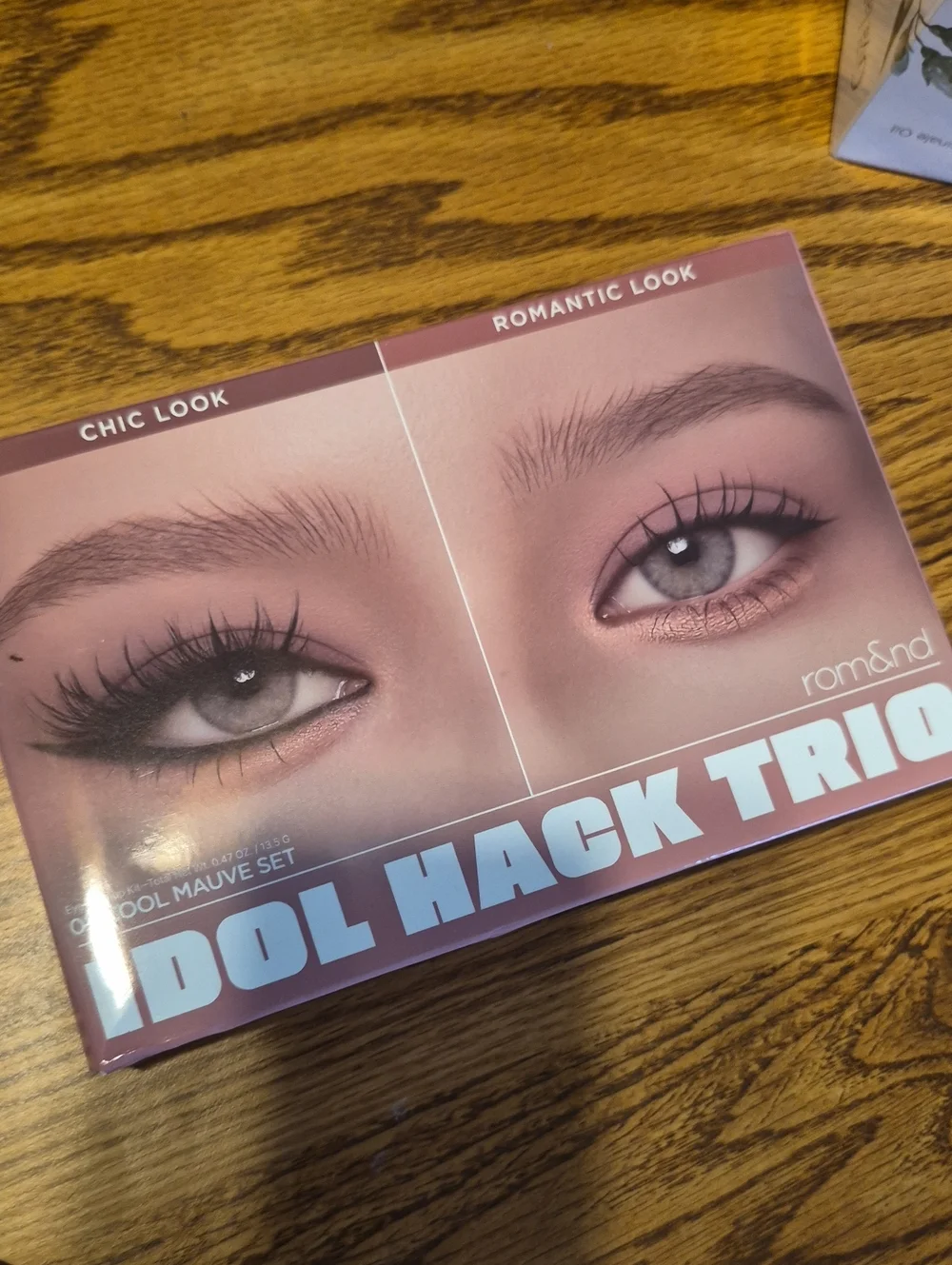 Idol Hack Trio Eyeshadow Palette - Mauve Pink Rom&nd Nwt
